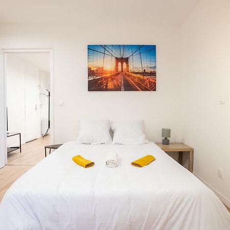 Budget Appart Avec Parking Au Centre-Ville Charleville-Mézières 외부 사진